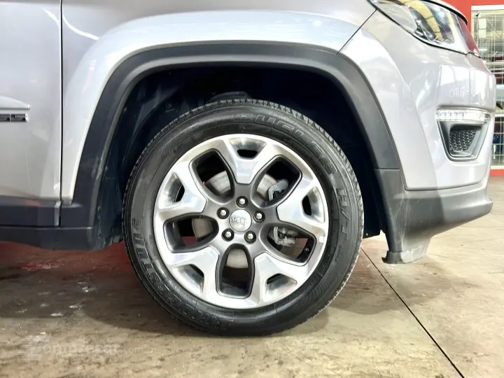 COMPASS 2.0 16V FLEX LONGITUDE AUTOMÁTICO