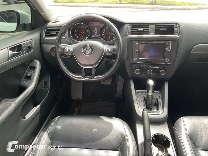 JETTA 1.4 16V TSI Comfortline