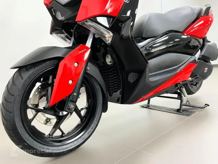 YAMAHA XMAX 250 ABS