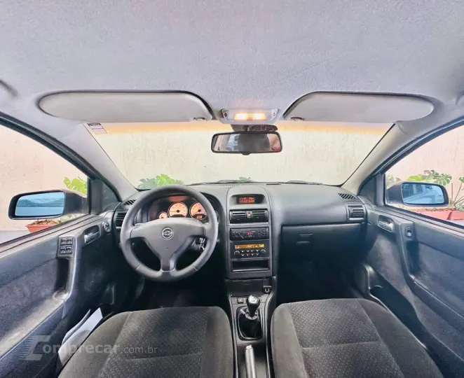 ASTRA 2.0 MPFI Advantage 8V