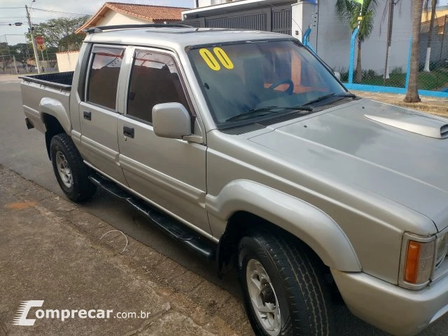 L200 - 2.5 GLS 4X4 CD 8V TURBO 4P MANUAL