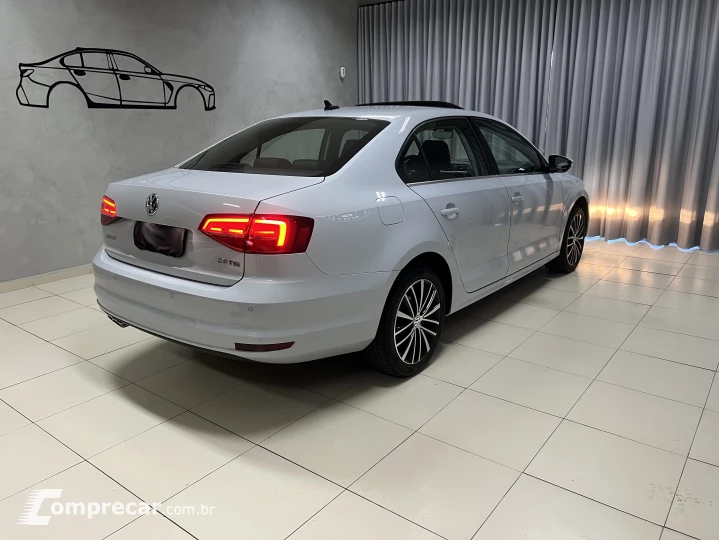 JETTA 2.0 TSI Highline 211cv