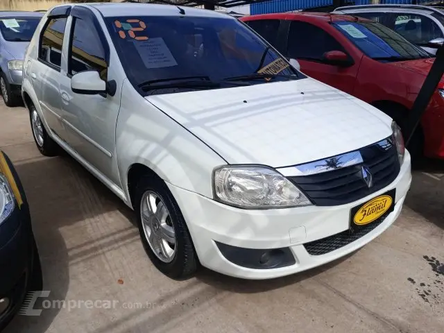 LOGAN - 1.6 EXPRESSION 16V 4P AUTOMÁTICO