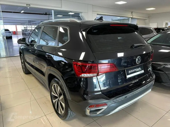 TAOS 1.4 250 TSI TOTAL FLEX HIGHLINE AUTOMÁTICO