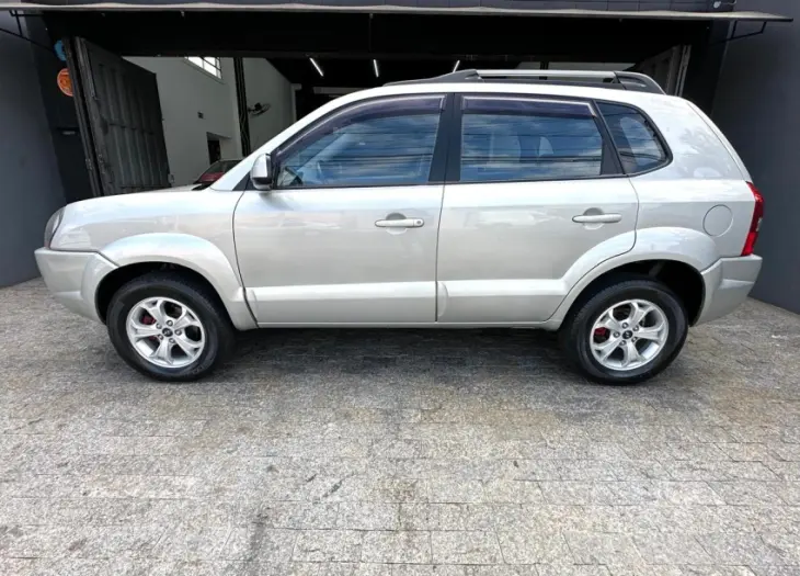 TUCSON 1.6 16V T-gdi GLS