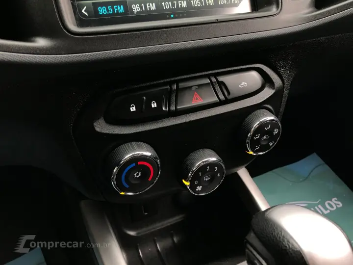 Onix 1.4 Mpfi Activ 8V Flex 4P Automático