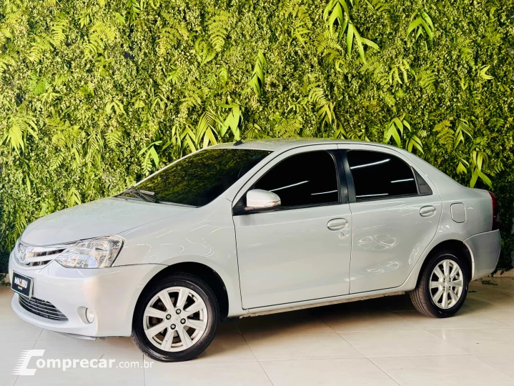 ETIOS 1.5 XLS Sedan 16V