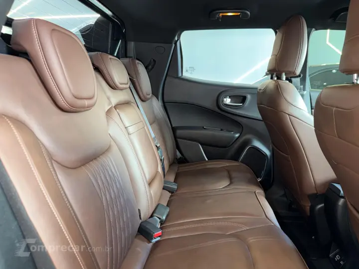 TORO 2.0 16V Turbo Ranch 4WD AT9