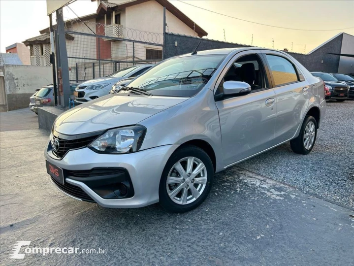 ETIOS 1.5 X Plus Sedan 16V