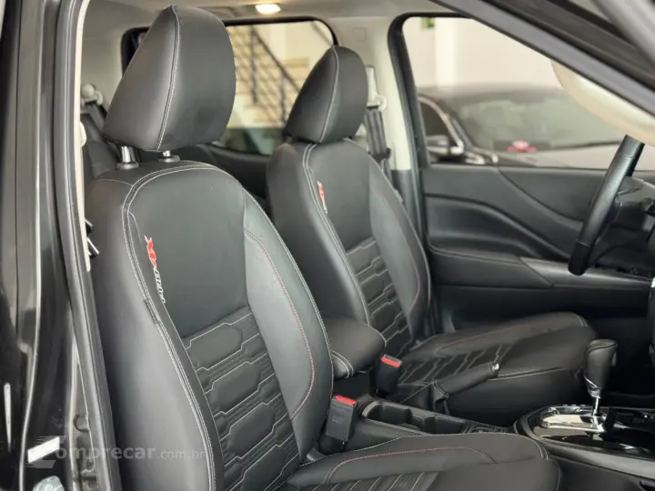 Frontier 2.3 16V PRO4X CABINE DUPLA 4X4 BI-TURBO DIESEL AUTO