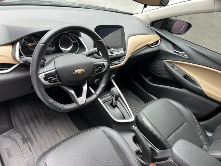 ONIX 1.0 Turbo Premier