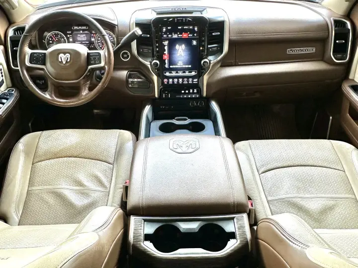 2500 6.7 I6 TURBO DIESEL LARAMIE CD 4X4 AUTOMÁTICO