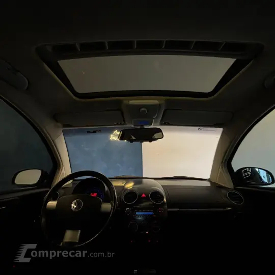 New Beetle 2.0 Mi Mec./Aut.