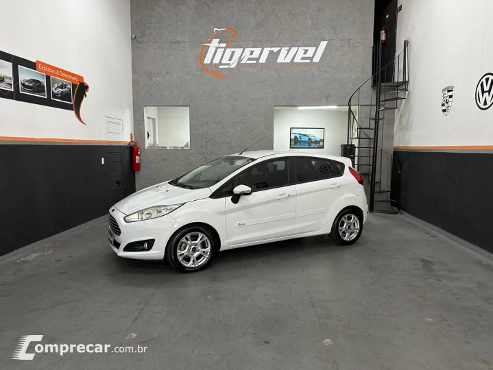 FIESTA 1.6 SE Plus Hatch 16V