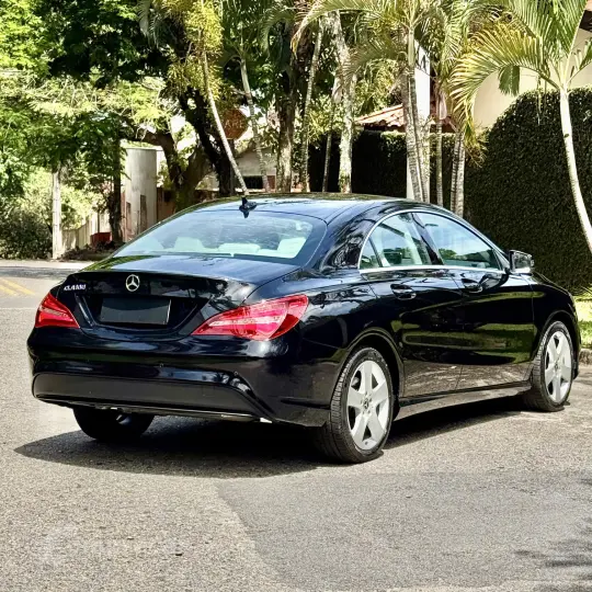 CLA 180 1.6 CGI 7g-dct