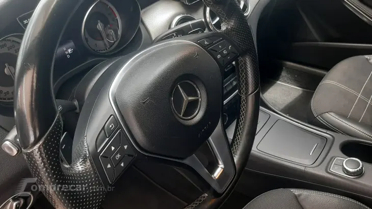 GLA 200 1.6 CGI Style 16V Turbo