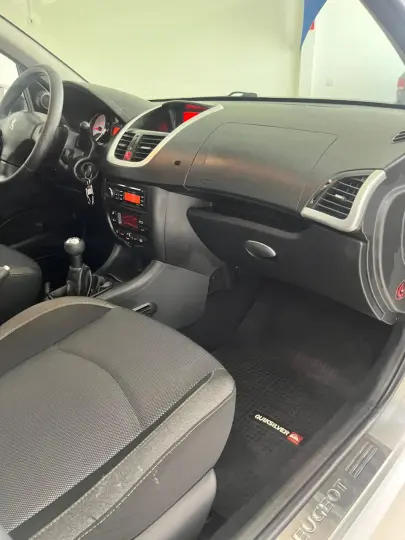 207 Hatch 1.6 16V 4P QUIKSILVER FLEX