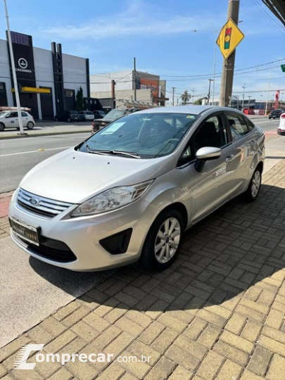 FIESTA 1.6 MPI First Sedan 8V