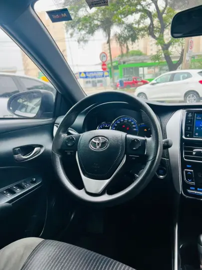 YARIS XL Plus Con. 1.5 Flex 16V 5p Aut.