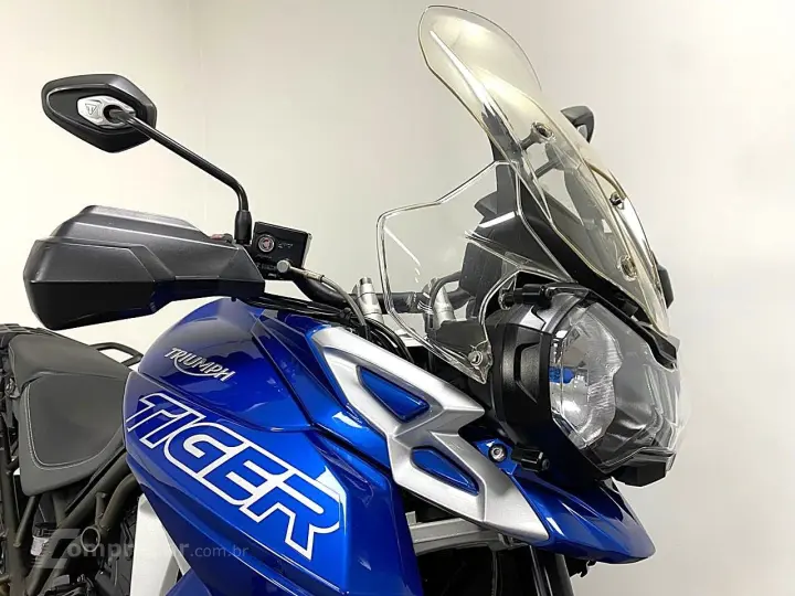 TRIUMPH TIGER 800 XRX