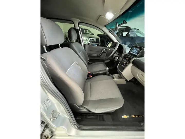 CLASSIC 1.0 MPFI LS 8V FLEX 4P MANUAL