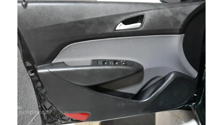 HB20S - 1.6 PREMIUM 16V 4P AUTOMÁTICO