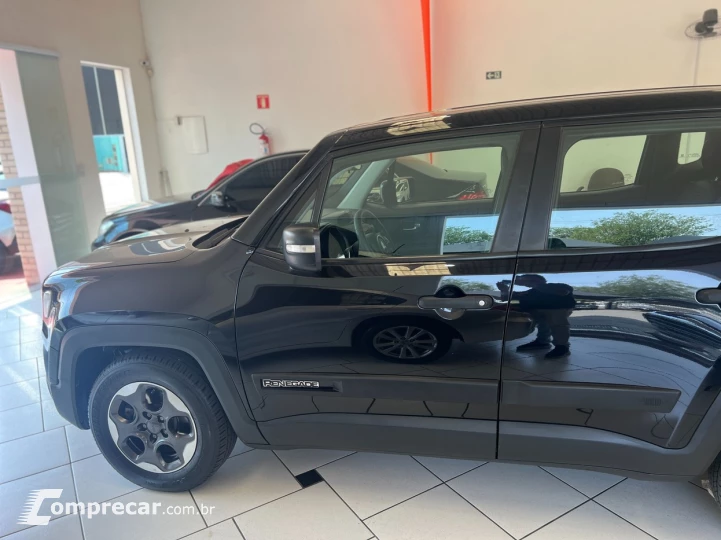 RENEGADE 1.8 16V JEEP