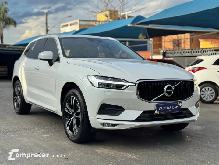 XC60 2.0 D5 Momentum AWD Geartronic