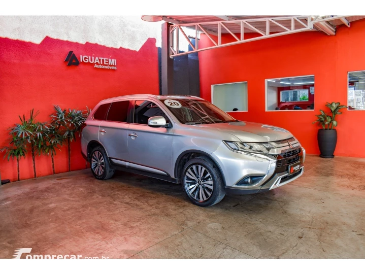 OUTLANDER 2.2 MIVEC DI-D DIESEL HPE-S AWD AUTOMÁTICO