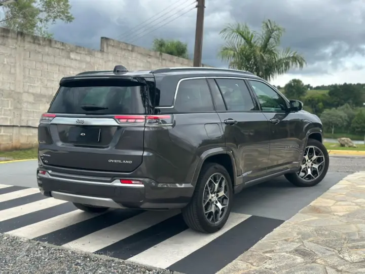 COMMANDER 1.3 T270 TURBO FLEX OVERLAND AT6