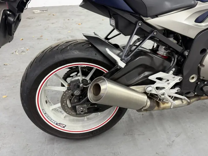 S1000 S1000 R