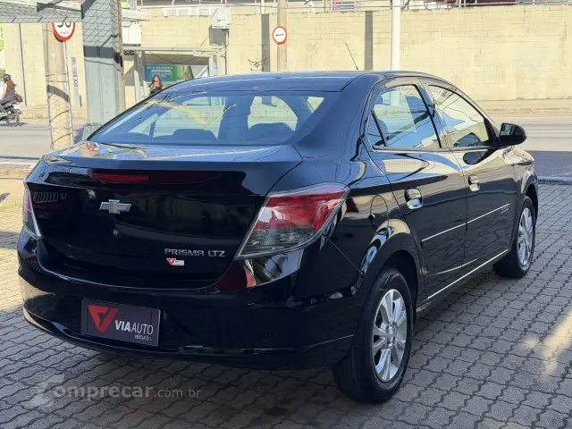 PRISMA - 1.4 MPFI LTZ 8V 4P MANUAL