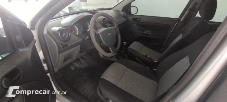 Fiesta Sedan 1.6 4P FLEX
