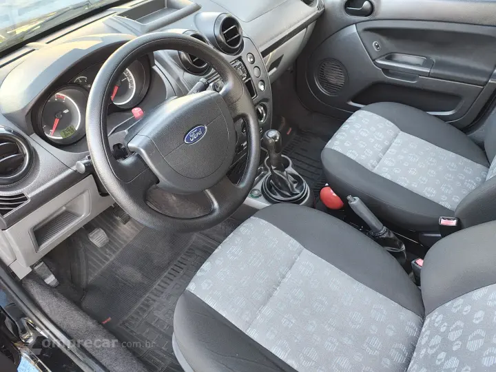 FIESTA 1.6 MPI Hatch 8V