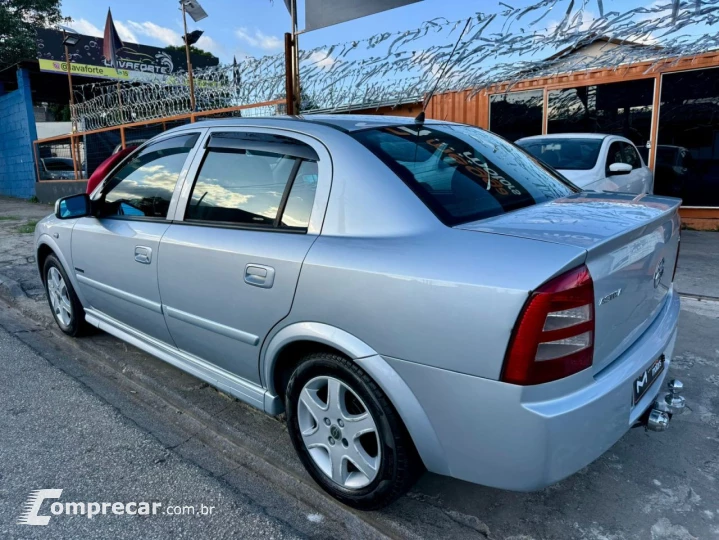 Astra Sedan 2.0 16V 4P ADVANTAGE