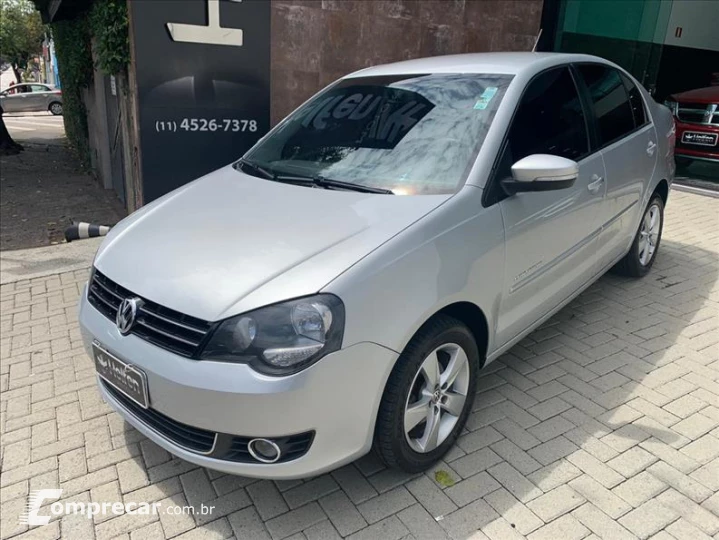 POLO SEDAN 1.6 MI Comfortline 8V