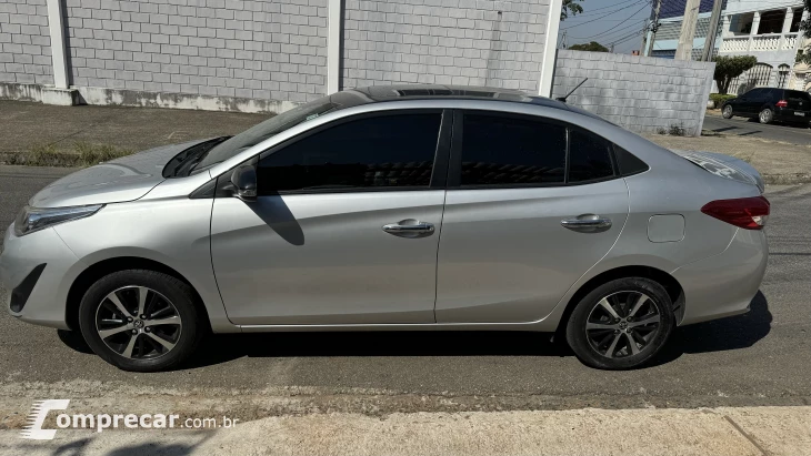 YARIS 1.5 16V Sedan XLS