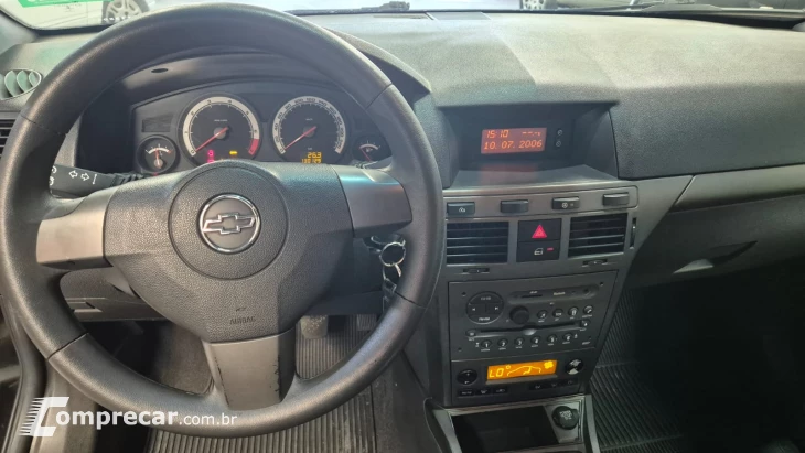 VECTRA 2.0 MPFI GT Hatch 8V