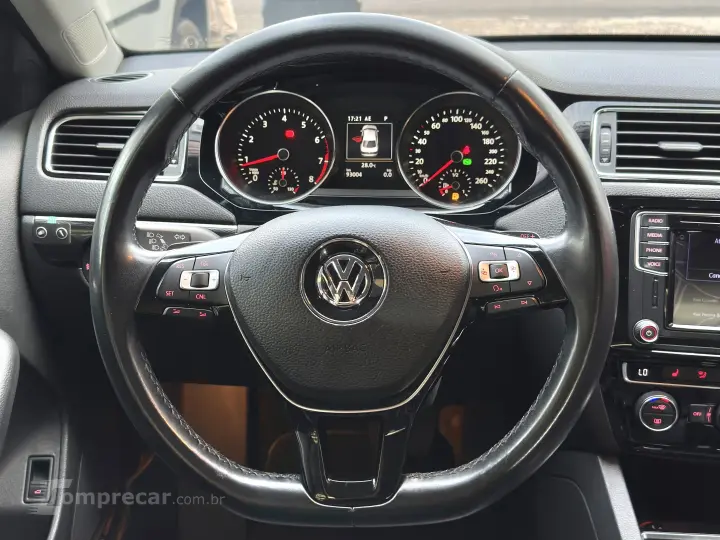 JETTA 2.0 TSI HIGHLINE 211CV GASOLINA 4P TIPTRONIC