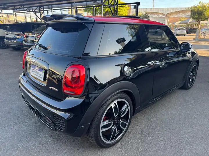John Cooper Works 2.0 16V TURBO AUTOMÁTICO