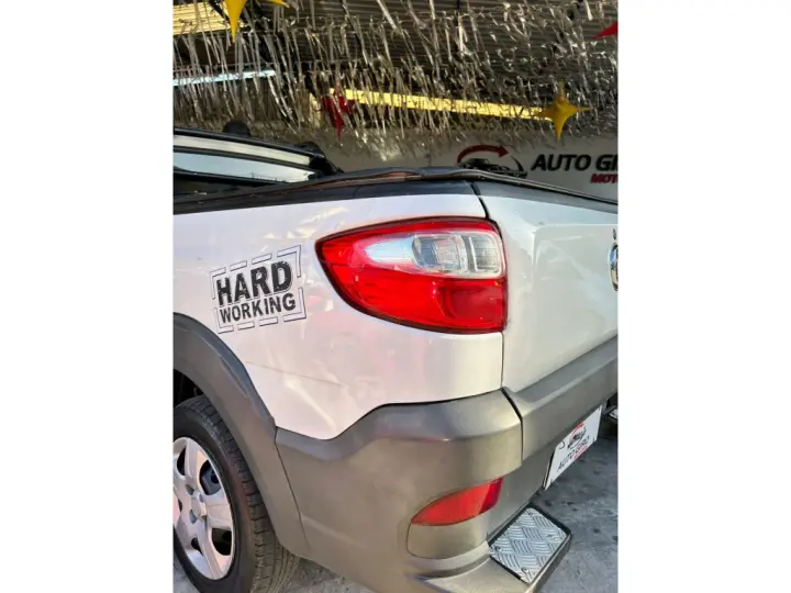 STRADA 1.4 MPI WORKING CS 8V FLEX 2P MANUAL