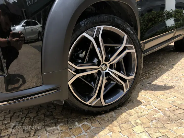 Fastback 1.0 Turbo 200 Flex Impetus Cvt