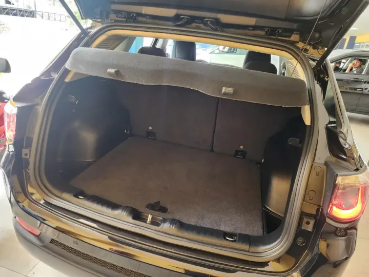 COMPASS SPORT 2.0 4x2 Flex 16V Aut.