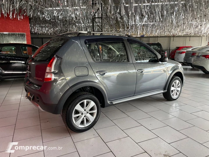 Sandero 1.6 STEPWAY 8V FLEX 4P MANUAL