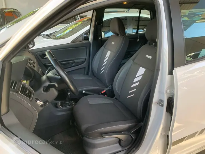 Fox RUN 1.6 Flex 8V 5p