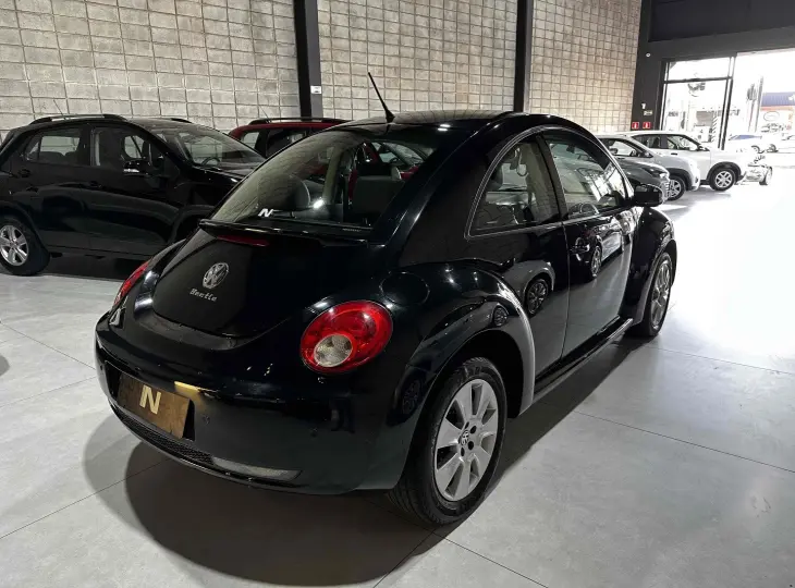 NEW BEETLE 2.0 MI 8V GASOLINA 2P TIPTRONIC