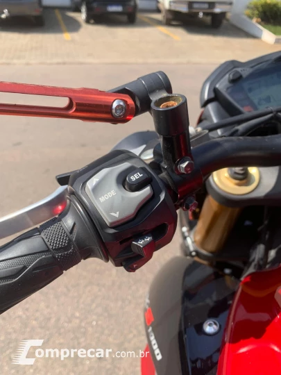 GSX 1000