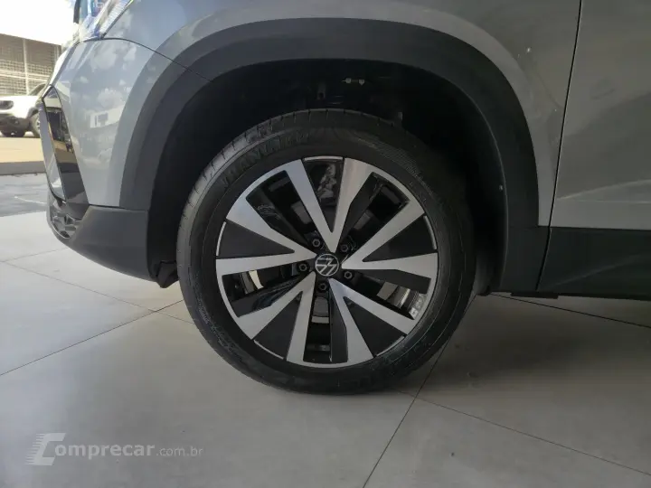 TAOS 1.4 250 TSI Highline