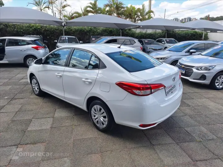 YARIS 1.5 16V FLEX SEDAN XL MULTIDRIVE