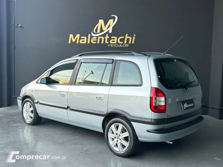 ZAFIRA 2.0 MPFI ELEGANCE 8V FLEX 4P AUTOMÁTICO